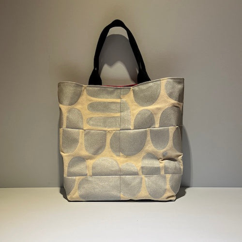 tote