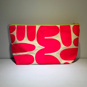 giant pouch