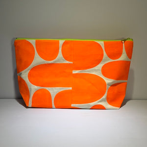 giant pouch