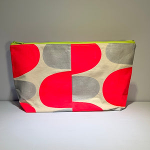 giant pouch