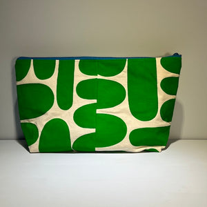 giant pouch