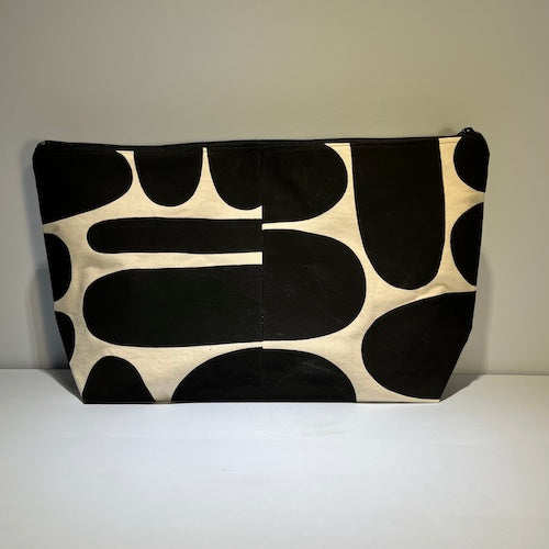 giant pouch