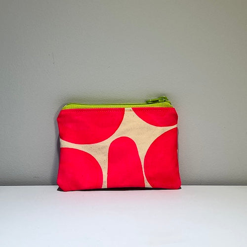mini pouch