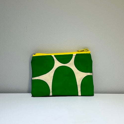mini pouch