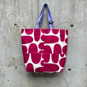 tote with adjustable handles