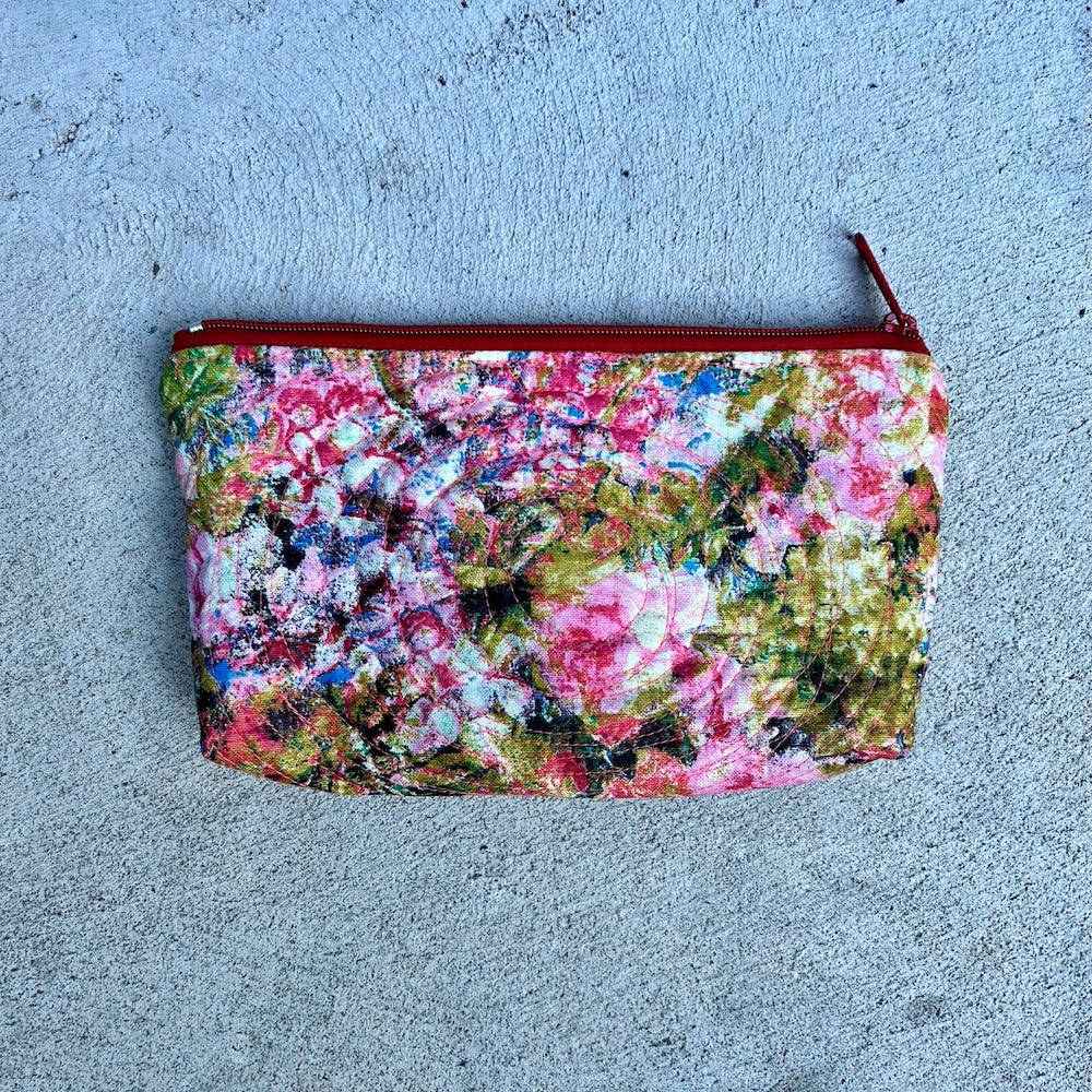 make-up case: JOY floral abstract