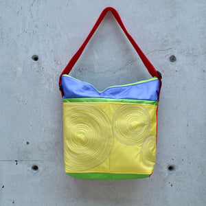 large zippered bag with outer pockets: yellow/lime/periwinkle (22-1)