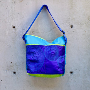 large zippered bag with outer pockets: purple/lime/teal (22-19)