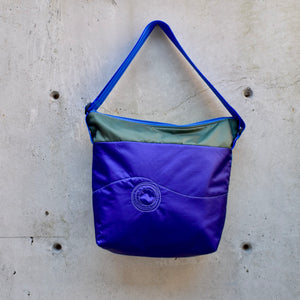 large zippered bag with outer pockets: teal/mauve/lime (22-33)