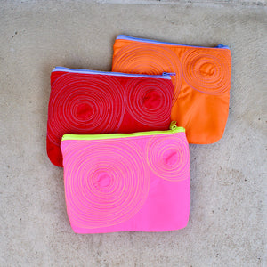 zippered pouches: assorted colours SALE!